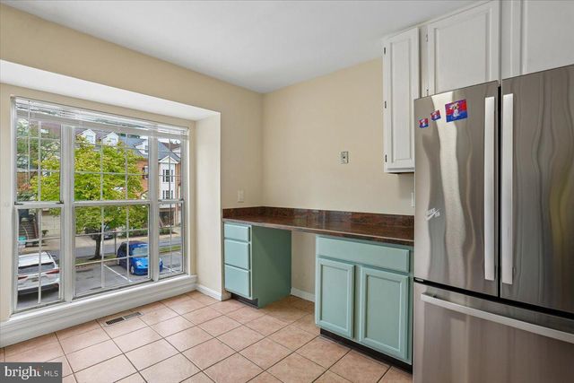 28 SUNCROFT CT, Silver Spring, MD 20904