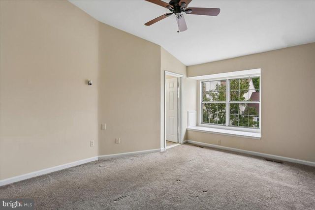 28 SUNCROFT CT, Silver Spring, MD 20904