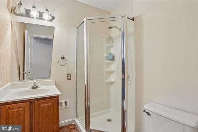 28 SUNCROFT CT, Silver Spring, MD 20904