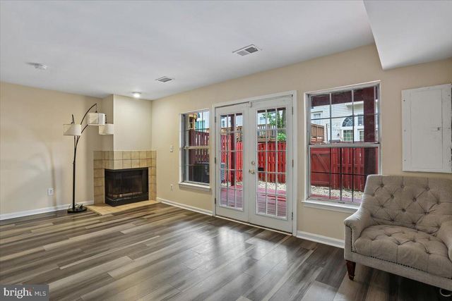 28 SUNCROFT CT, Silver Spring, MD 20904