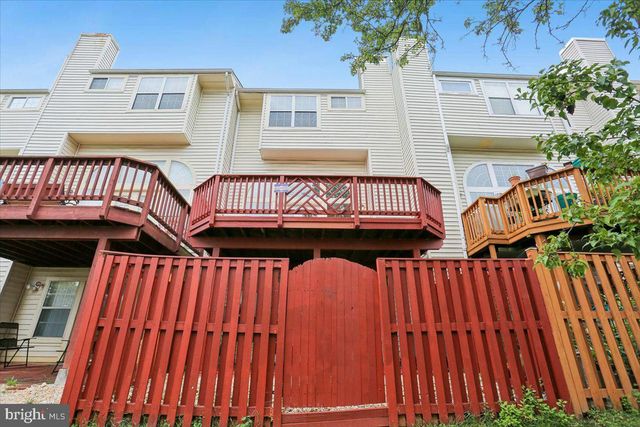28 SUNCROFT CT, Silver Spring, MD 20904