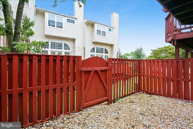 28 SUNCROFT CT, Silver Spring, MD 20904