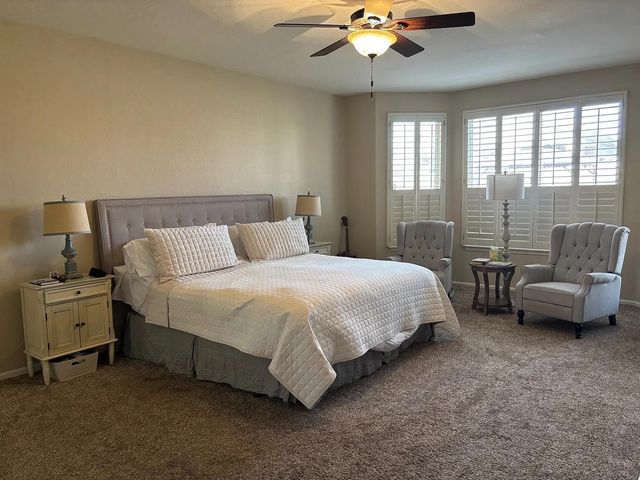 3136 E Brookwood Court, Phoenix, AZ 85048