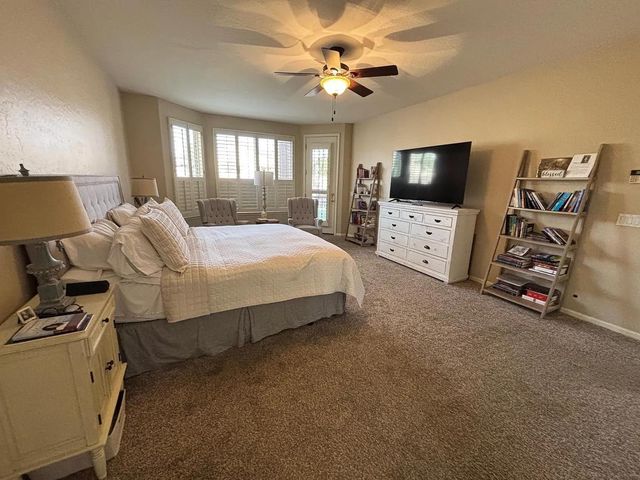 3136 E Brookwood Court, Phoenix, AZ 85048