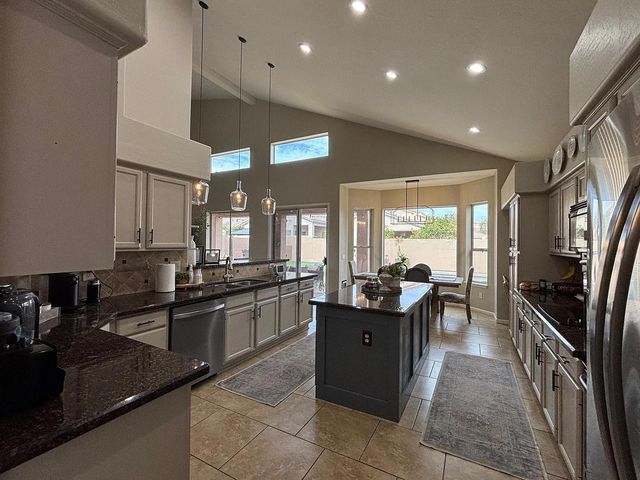 3136 E Brookwood Court, Phoenix, AZ 85048