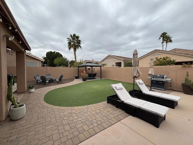 3136 E Brookwood Court, Phoenix, AZ 85048