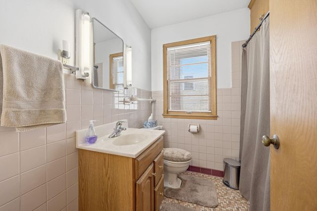 2508 W 39th Street, Minneapolis, MN 55410