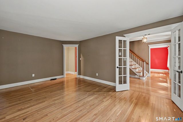 39 Standish Road, New Milford, CT 06776