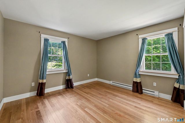 39 Standish Road, New Milford, CT 06776