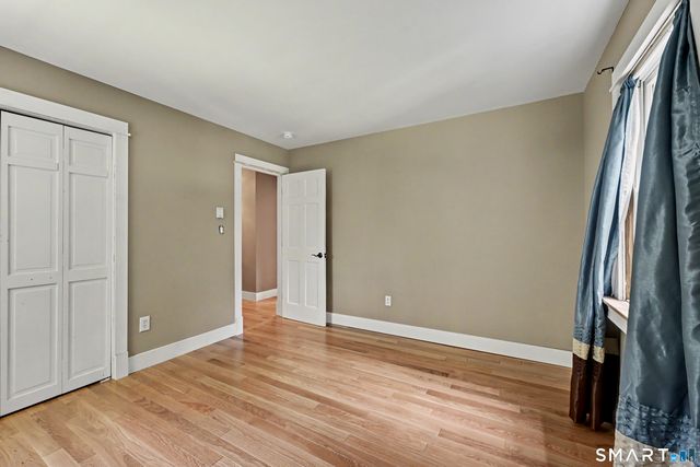 39 Standish Road, New Milford, CT 06776