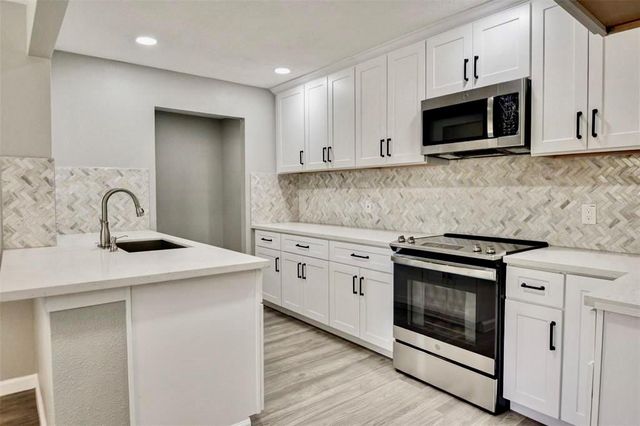 7906 Hammerly Boulevard, Houston, TX 77055