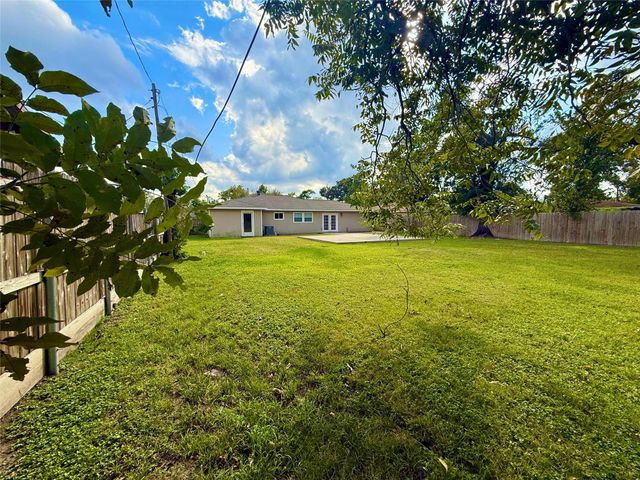 7906 Hammerly Boulevard, Houston, TX 77055