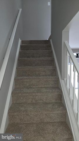 216 SPRINGWOOD DR, Bear, DE 19701