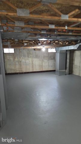 216 SPRINGWOOD DR, Bear, DE 19701