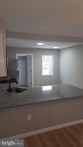 216 SPRINGWOOD DR, Bear, DE 19701