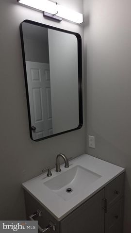 216 SPRINGWOOD DR, Bear, DE 19701