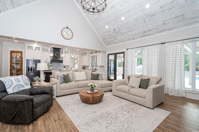 274 Calhoun 23, Hampton, AR 71744