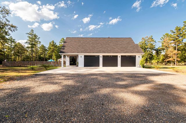 274 Calhoun 23, Hampton, AR 71744