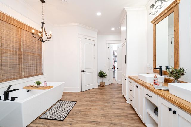 274 Calhoun 23, Hampton, AR 71744