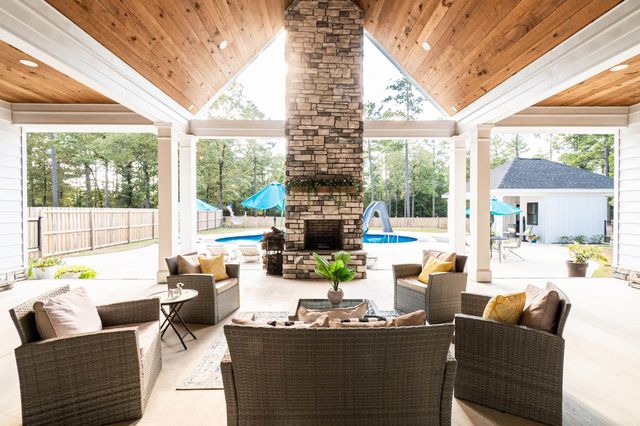 274 Calhoun 23, Hampton, AR 71744