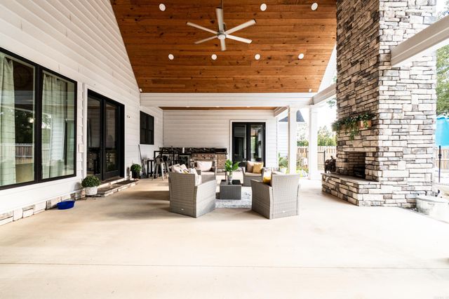 274 Calhoun 23, Hampton, AR 71744