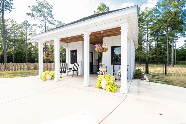 274 Calhoun 23, Hampton, AR 71744