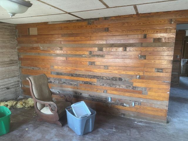 11726 KABLE LN, Boonville, MO 65233