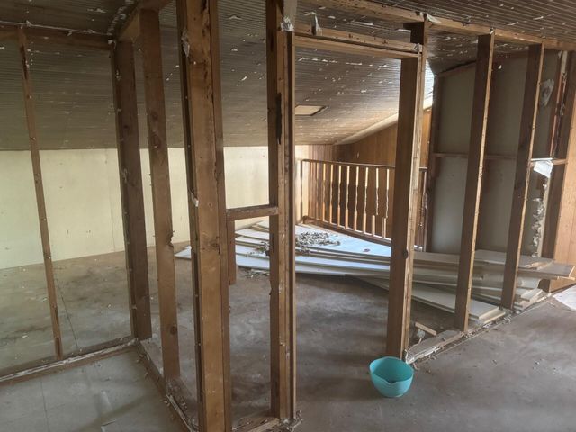 11726 KABLE LN, Boonville, MO 65233