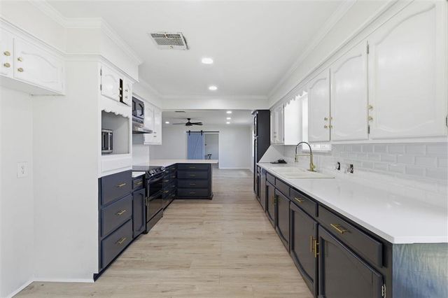 3718 Ernest Street, Lake Charles, LA 70605