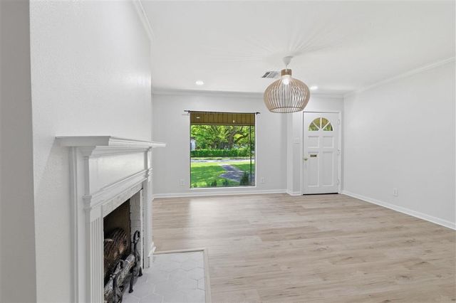 3718 Ernest Street, Lake Charles, LA 70605