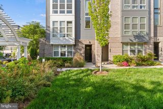 13385 LAUNDERS ST #75, Herndon, VA 20171
