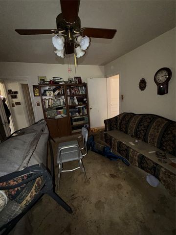 4412 Humphrey Drive, Dallas, TX 75216