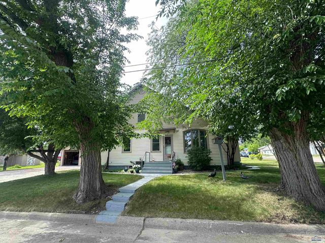 1900 PINE STREET, Sturgis, SD 57785