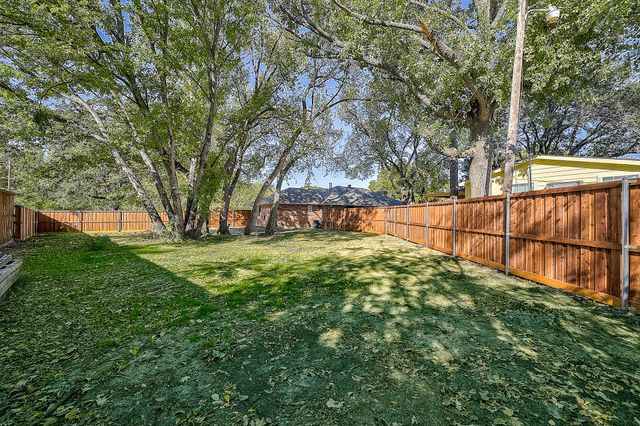 720 Lakeshore Drive, Little Elm, TX 75068