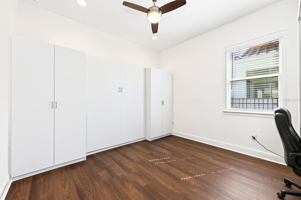 Image 15 of property listing at 13472 PADSTOW PLACE, Orlando, FL 32832