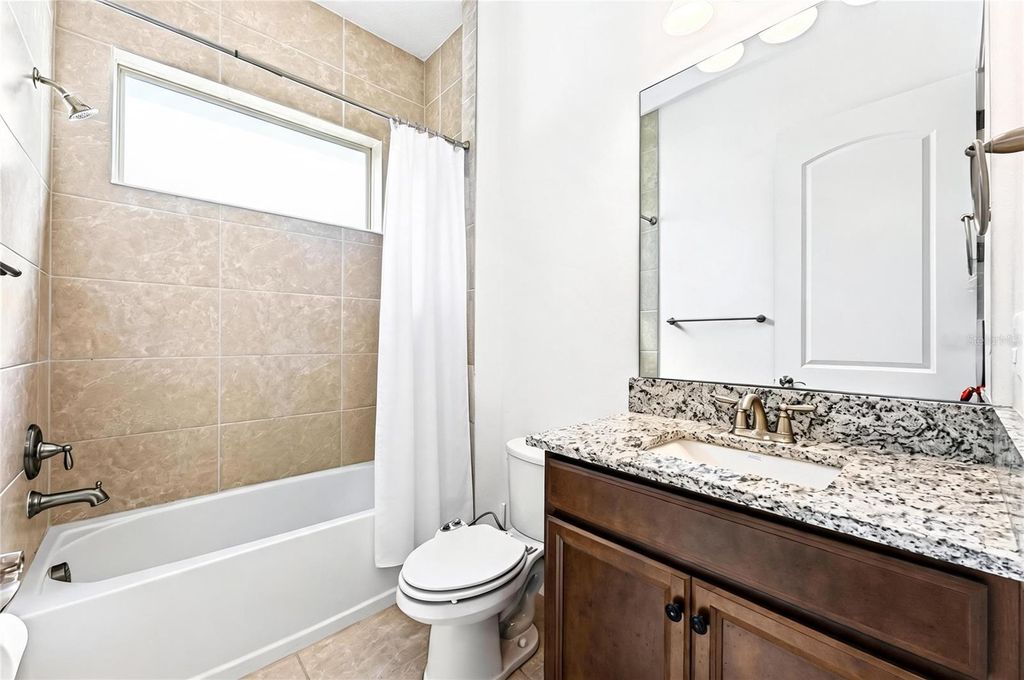 Image 17 of property listing at 13472 PADSTOW PLACE, Orlando, FL 32832
