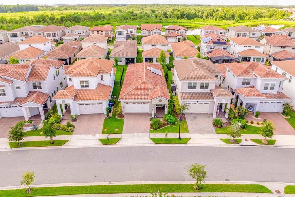 Image 28 of property listing at 13472 PADSTOW PLACE, Orlando, FL 32832