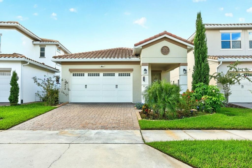 Image 30 of property listing at 13472 PADSTOW PLACE, Orlando, FL 32832