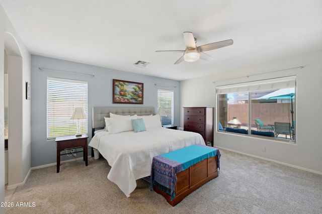 3840 E WYATT Way, Gilbert, AZ 85297