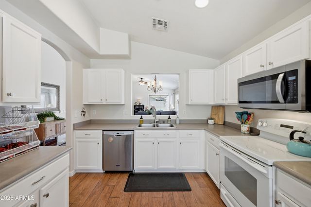 3840 E WYATT Way, Gilbert, AZ 85297