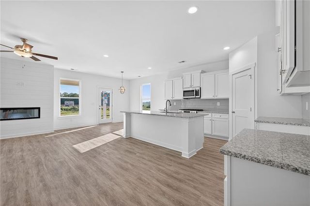 95 Purackal Lane, Statham, GA 30666