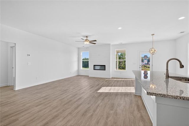 95 Purackal Lane, Statham, GA 30666