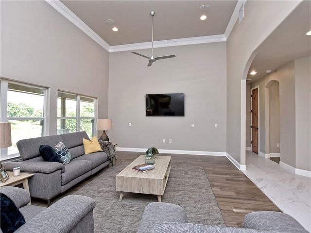133 Tuscany WAY, Georgetown, TX 78633