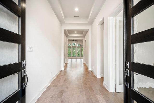 30 Arctic Tern Circle, Magnolia, TX 77354