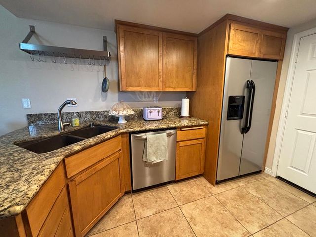 76923 Turendot Street, Palm Desert, CA 92211