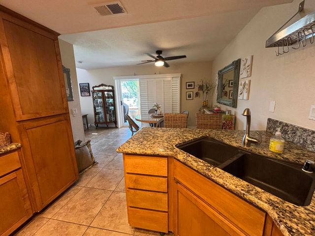 76923 Turendot Street, Palm Desert, CA 92211