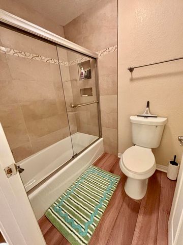 76923 Turendot Street, Palm Desert, CA 92211