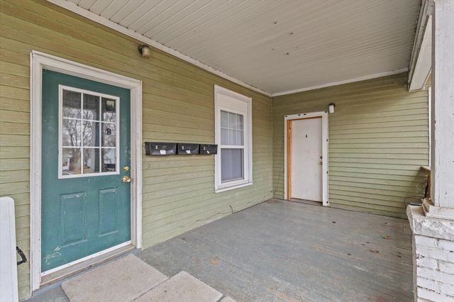 820 W Washington Street, Bloomington, IL 61701