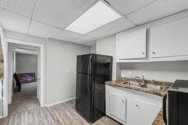 820 W Washington Street, Bloomington, IL 61701