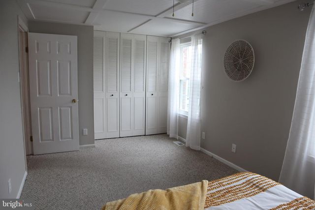 39 VICTORIA MANOR CT, Sicklerville, NJ 08081